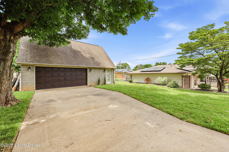 Listing Image 49