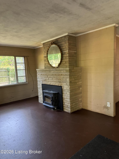 Listing Image 46