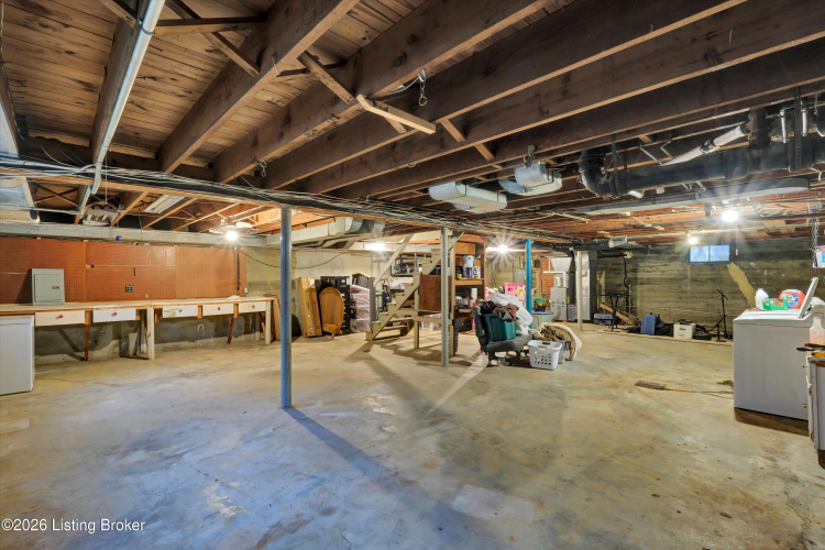 Listing Image 36