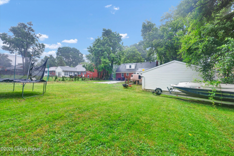 Listing Image 40