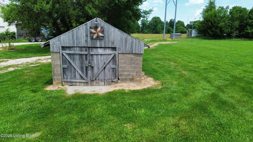 Listing Image 42
