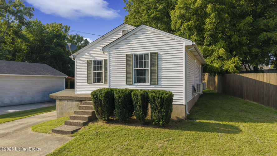 Listing Image 21