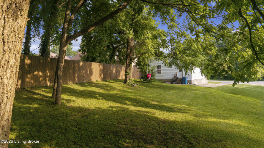 Listing Image 25