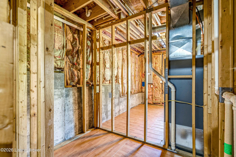 Listing Image 55