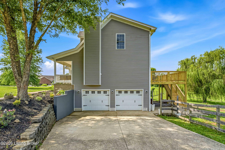 Listing Image 64