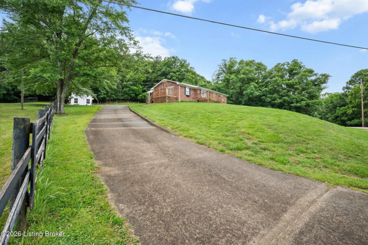 Listing Image 25