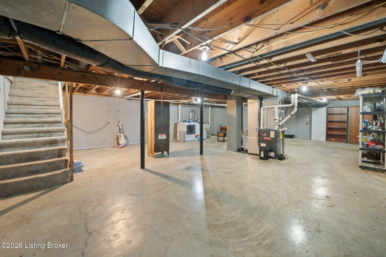 Listing Image 33