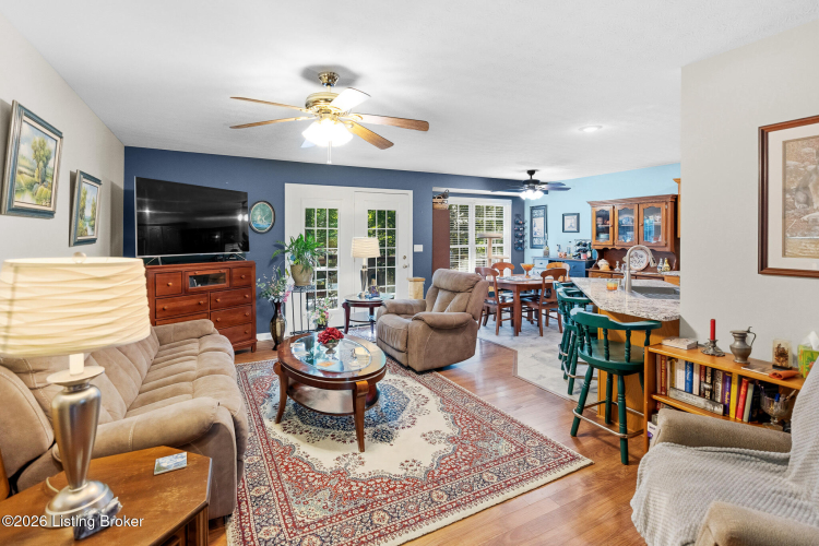 Listing Image 22