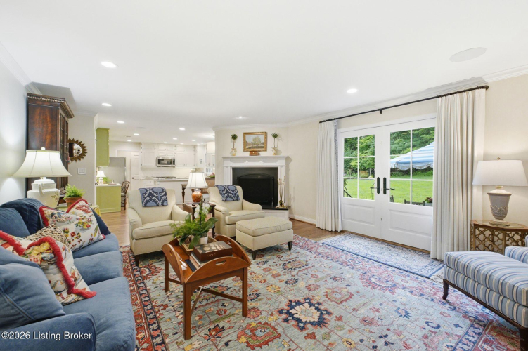 Listing Image 14