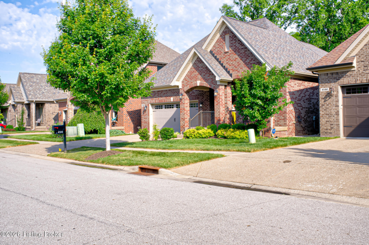Listing Image 44