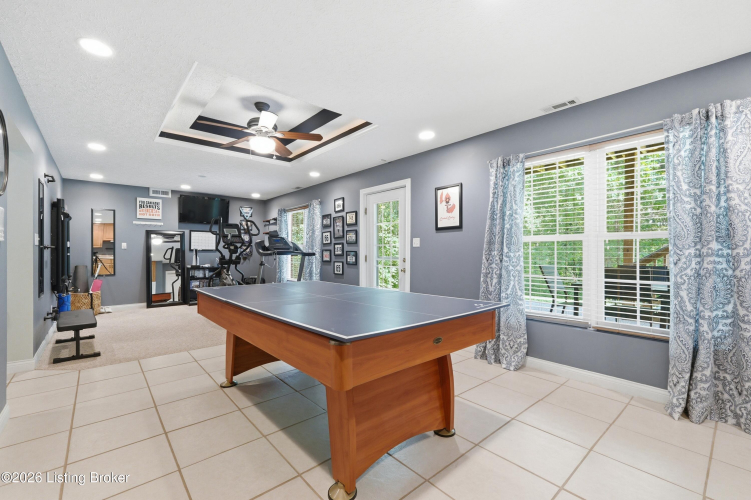 Listing Image 52