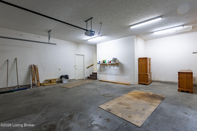 Listing Image 49