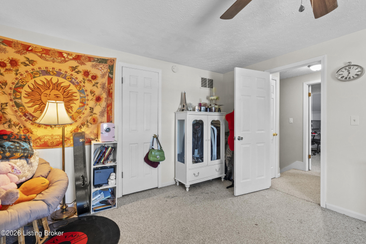 Listing Image 41