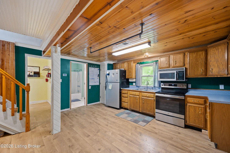 Listing Image 15