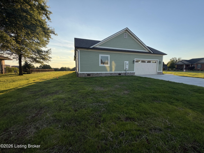 Listing Image 42