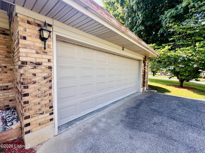 Listing Image 27