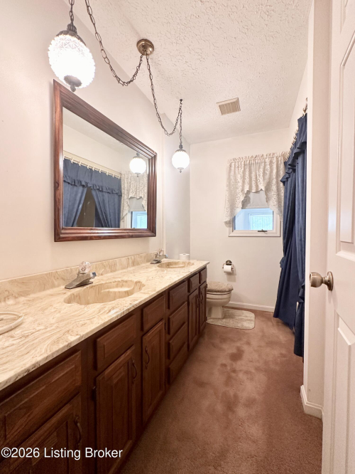 Listing Image 59