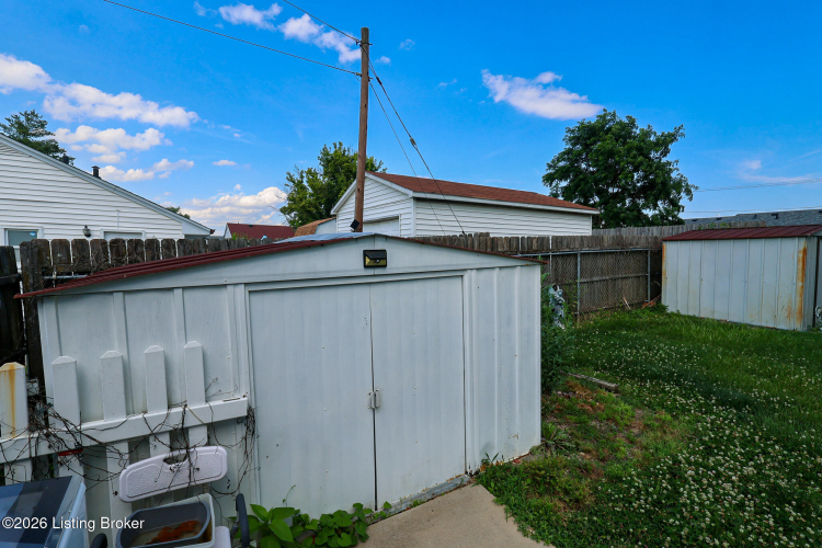 Listing Image 17