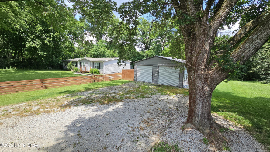 Listing Image 64