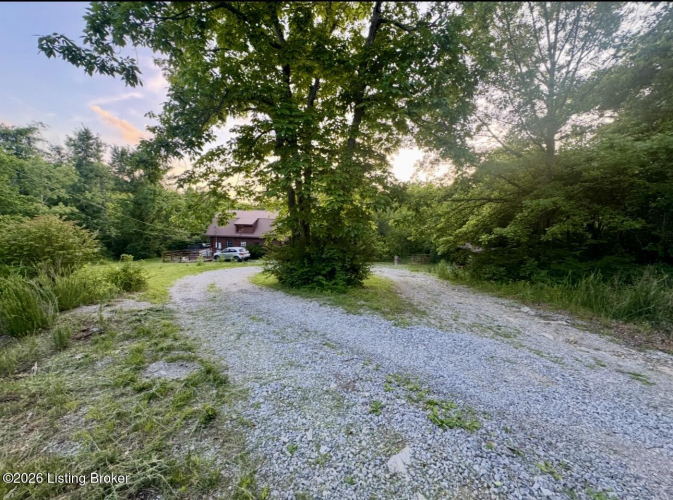 Listing Image 24