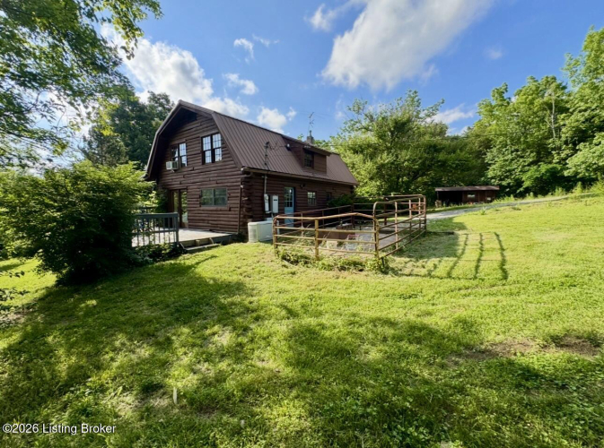 Listing Image 4