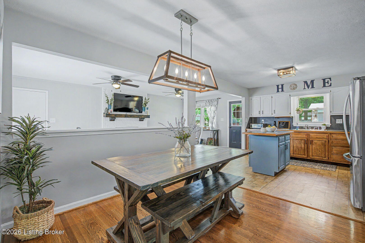 Listing Image 20