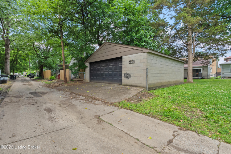 Listing Image 26