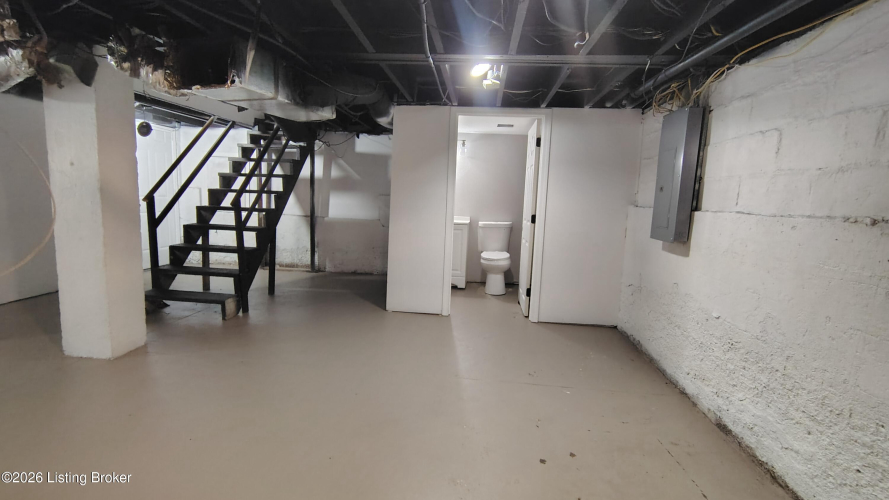 Listing Image 23