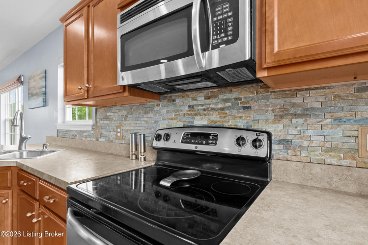Listing Image 20