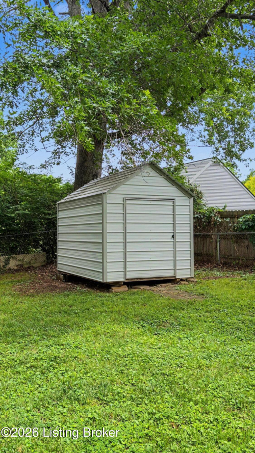 Listing Image 32
