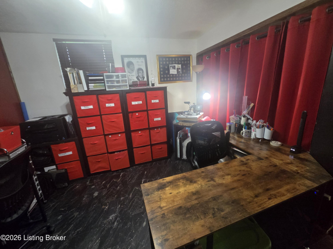 Listing Image 29