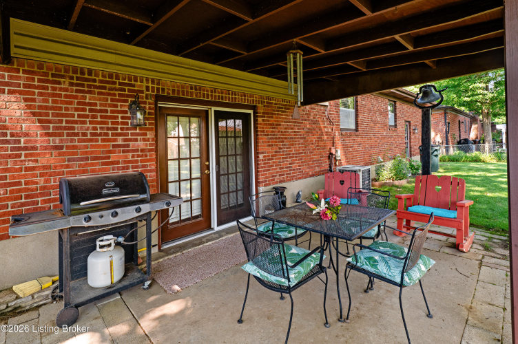 Listing Image 41