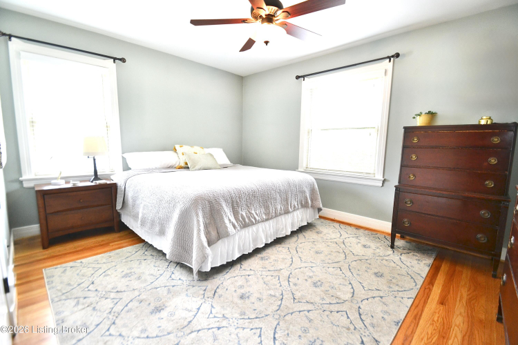 Listing Image 22