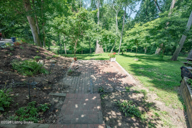Listing Image 64