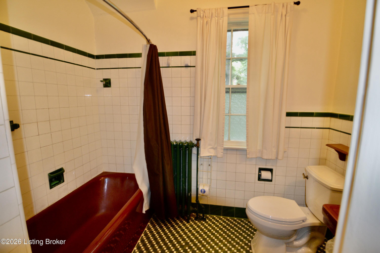 Listing Image 20