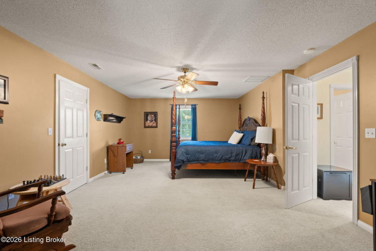 Listing Image 70