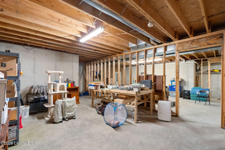 Listing Image 82