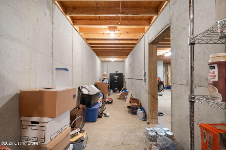 Listing Image 87