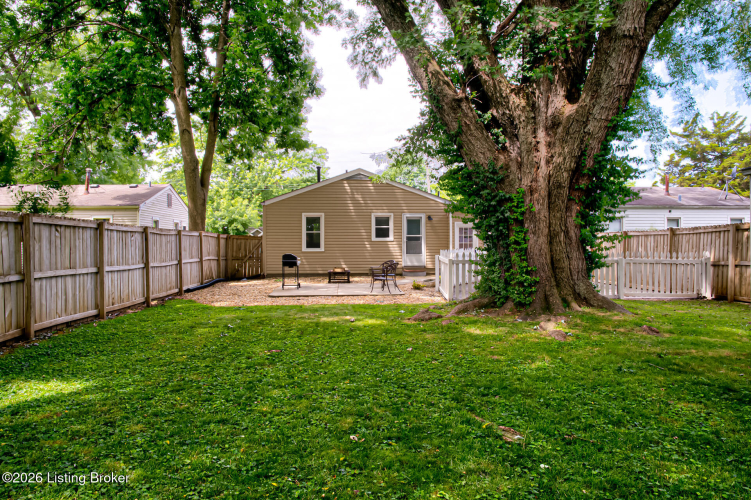 Listing Image 21
