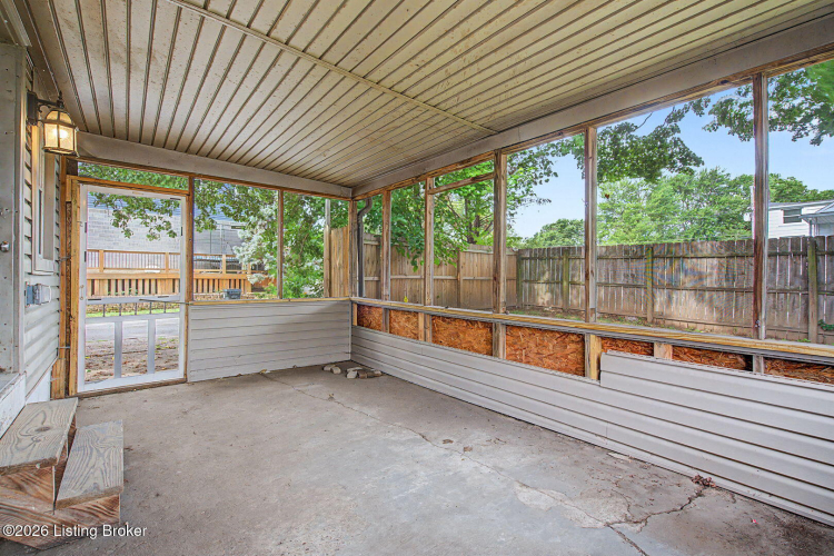Listing Image 25