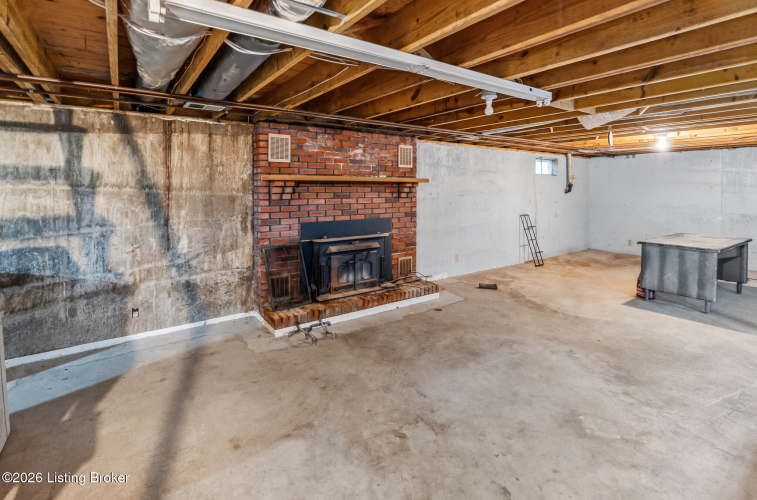 Listing Image 25