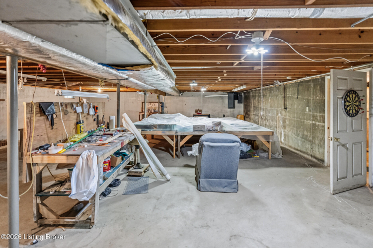 Listing Image 27