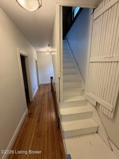 Listing Image 17