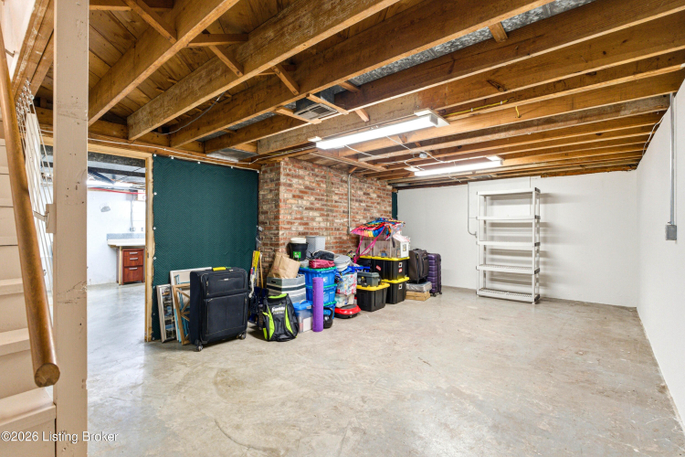 Listing Image 24