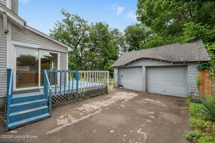 Listing Image 44