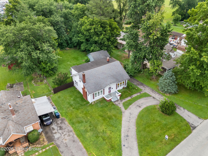 Listing Image 6