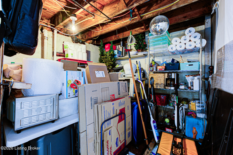Listing Image 19