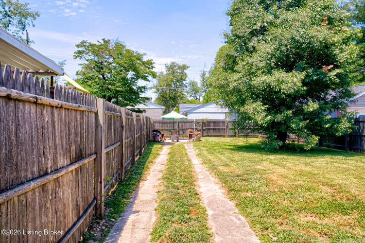 Listing Image 22