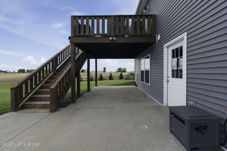 Listing Image 17