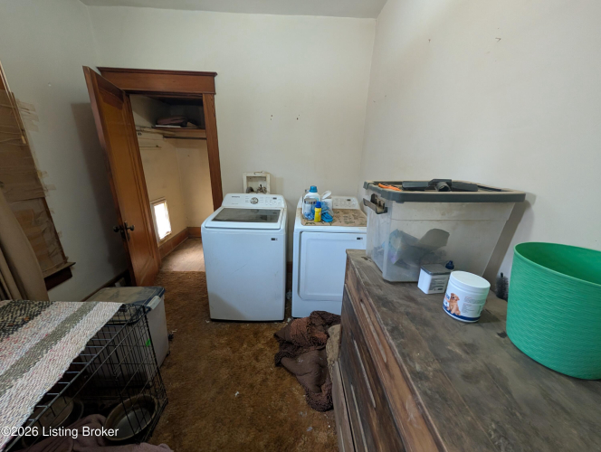 Listing Image 17